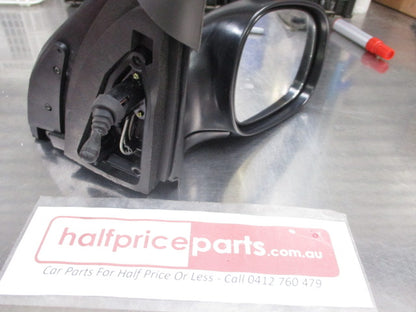 Kia GQ Carnival Genuine Right Hand Manual Mirror Assembly (Drivers) New Part