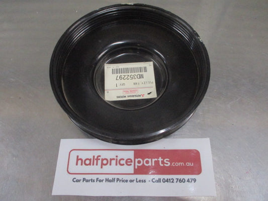 Mitsubishi Pajero Genuine Pully Cooling Fan New Part