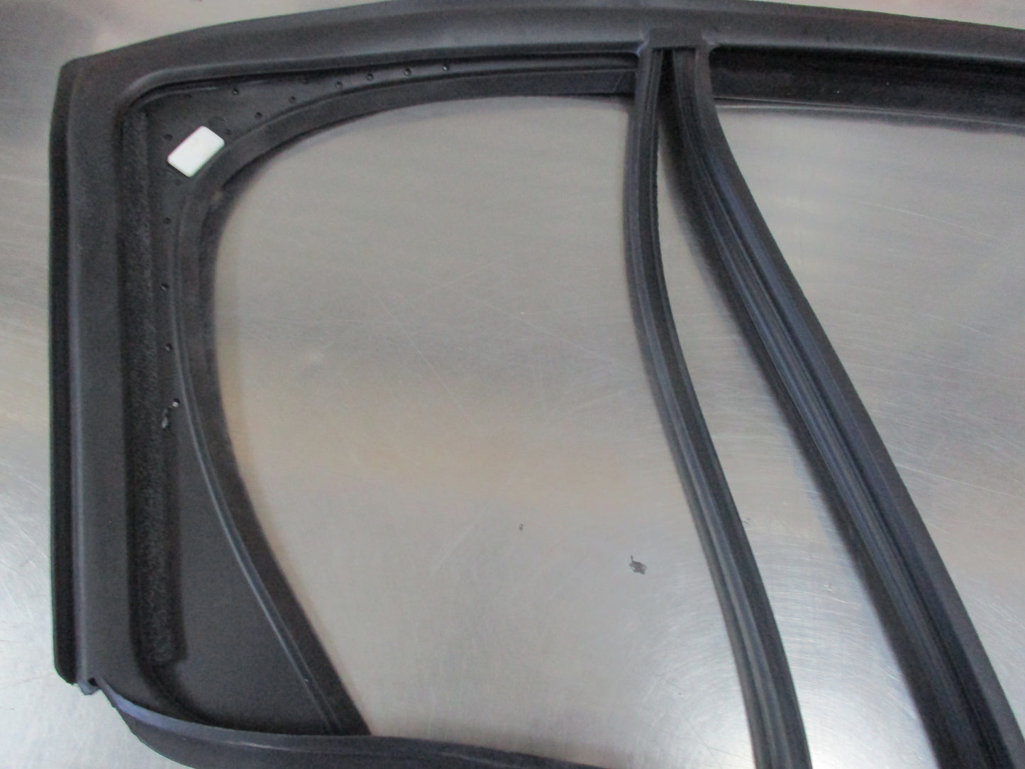 Holden Cruze Hatch Genuine Left Hand Rear Door Weatherstrip New Part