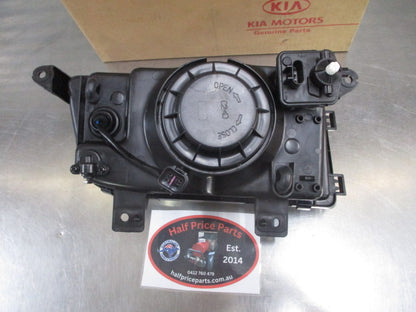 Kia Sportage Genuine Passenger Side Head Light Assembly New Part