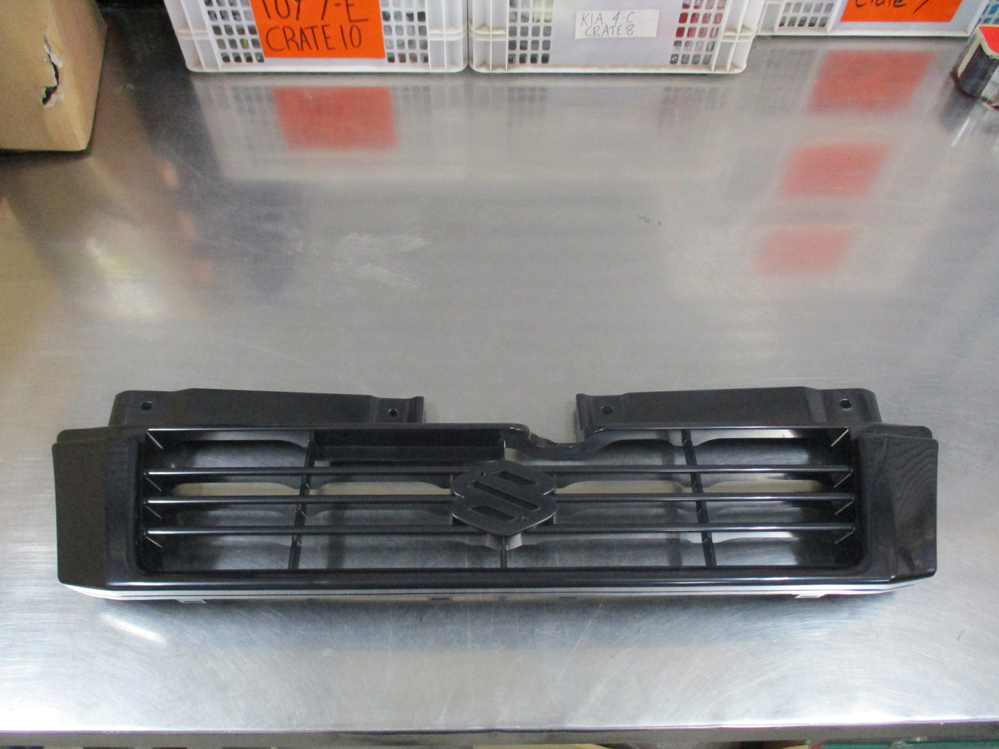 Suzuki Carry/Every 1.3ltr Genuine Front Grille No Badge Unpainted New