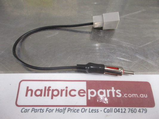 Stinger Subaru Forester/Impreza/Liberty/XV Female To Din Male Antenna Adaptor New Part