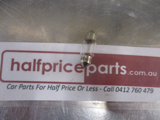 NARVA 12 Volt / 10 Watt Festoon Interior Light Bulb New Part