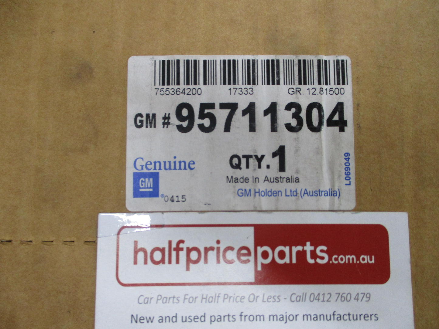 Holden Equinox Genuine Roof Rack Set (No Rails) Kit New Part