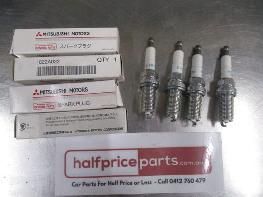 Mitsubishi Lancer Evolution Genuine Spark Plugs (Set of 4) New Part