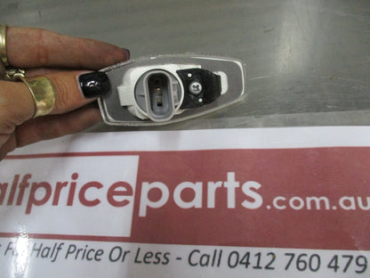 Hyundai / Kia Genuine Right Hand Side Lamp Indicator Assembly New - Part