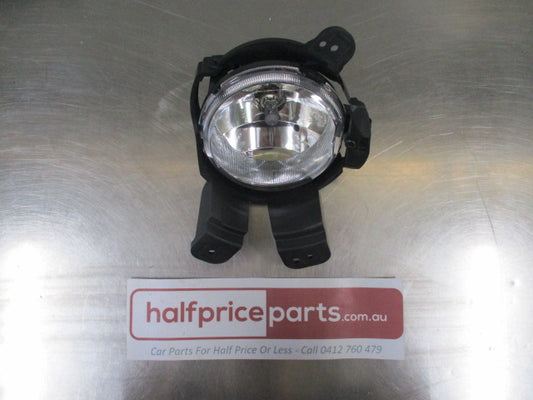 Holden Trax Genuine Right Hand Front Fog Light And Bracket - New Part