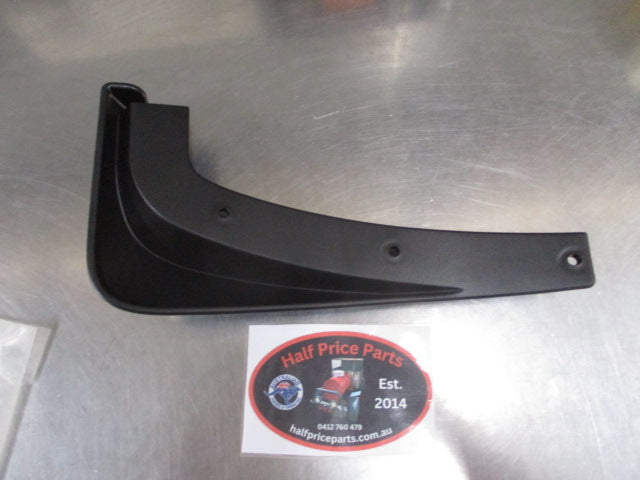 Kia Sorento Genuine Left Hand Rear Mud Flap Only New Part