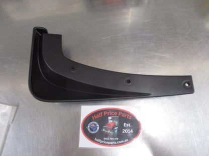 Kia Sorento Genuine Left Hand Rear Mud Flap Only New Part
