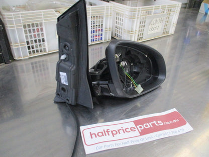 Holden Astra AH/PJ Genuine Right Hand Exterior Side Mirror Housing - New Part