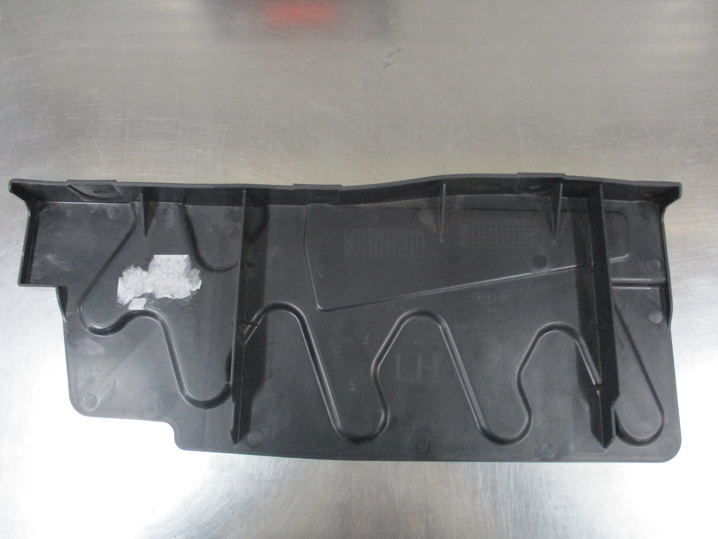 Kia Carnival Genuine Passenger Side Splash Shield