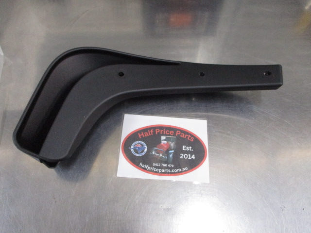 Kia Carnival YP Genuine Right Hand Rear Mud Flap ONLY New Part