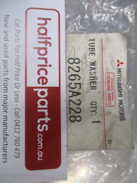 Mitsubishi Grandis Genuine Rear Windscreen Washer Tube New Part
