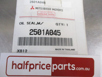 Mitsubishi Triton/Challenger Genuine Gear Box Rear Oil Seal New Part