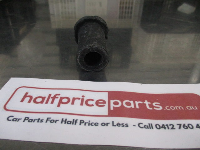 Mitsubishi Triton/Pajero Sport Genuine Upper U-Bolt Bushing New Part