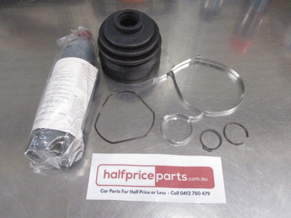 Mitsubishi Outlander Sport Genuine Front Right Axle Inner Boot Kit New Part