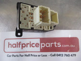Kia Cerato Genuine Right Hand Front Mirror Control Switch (Drivers) New Part