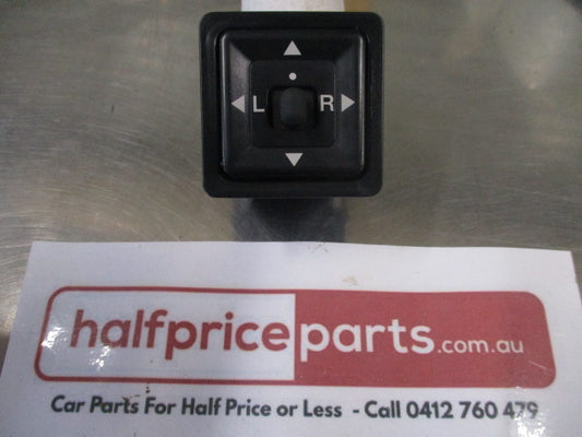 Mitsubishi Mirage/Galant/Pajero/Nimbus/3000GT Genuine Mirror Adjustment Control Switch New Part