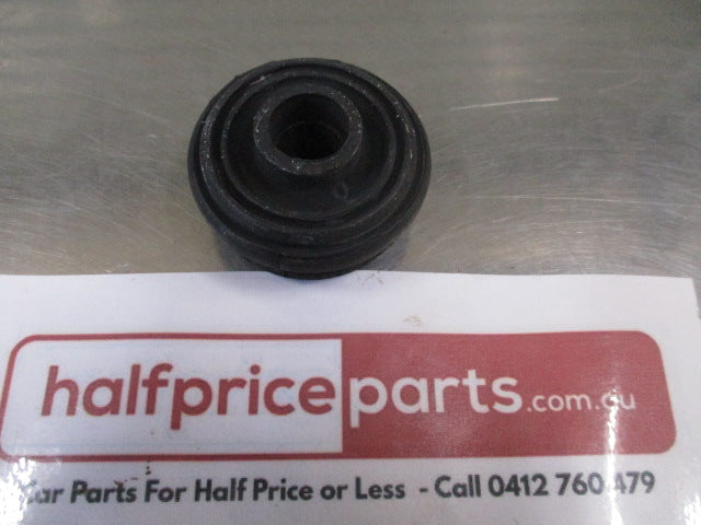 Mitsubishi Lancer/Eclipse/Outlander Genuine Rear Suspension Bushing New Part