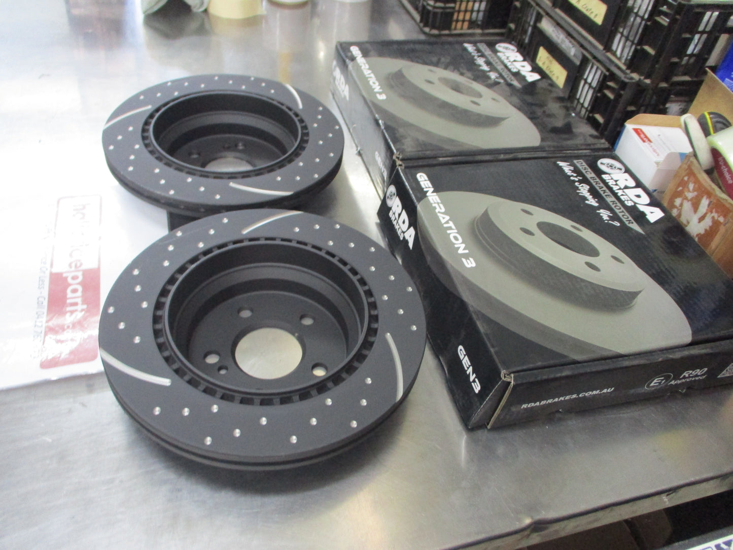 RDA Rear Disc Brake Rotors (Pair) Slotted-Dimpled Suits Mercedes Benz CLS-Class New Part