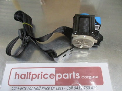 MG Genuine Centre Rear Seat Belt Assembly New Part