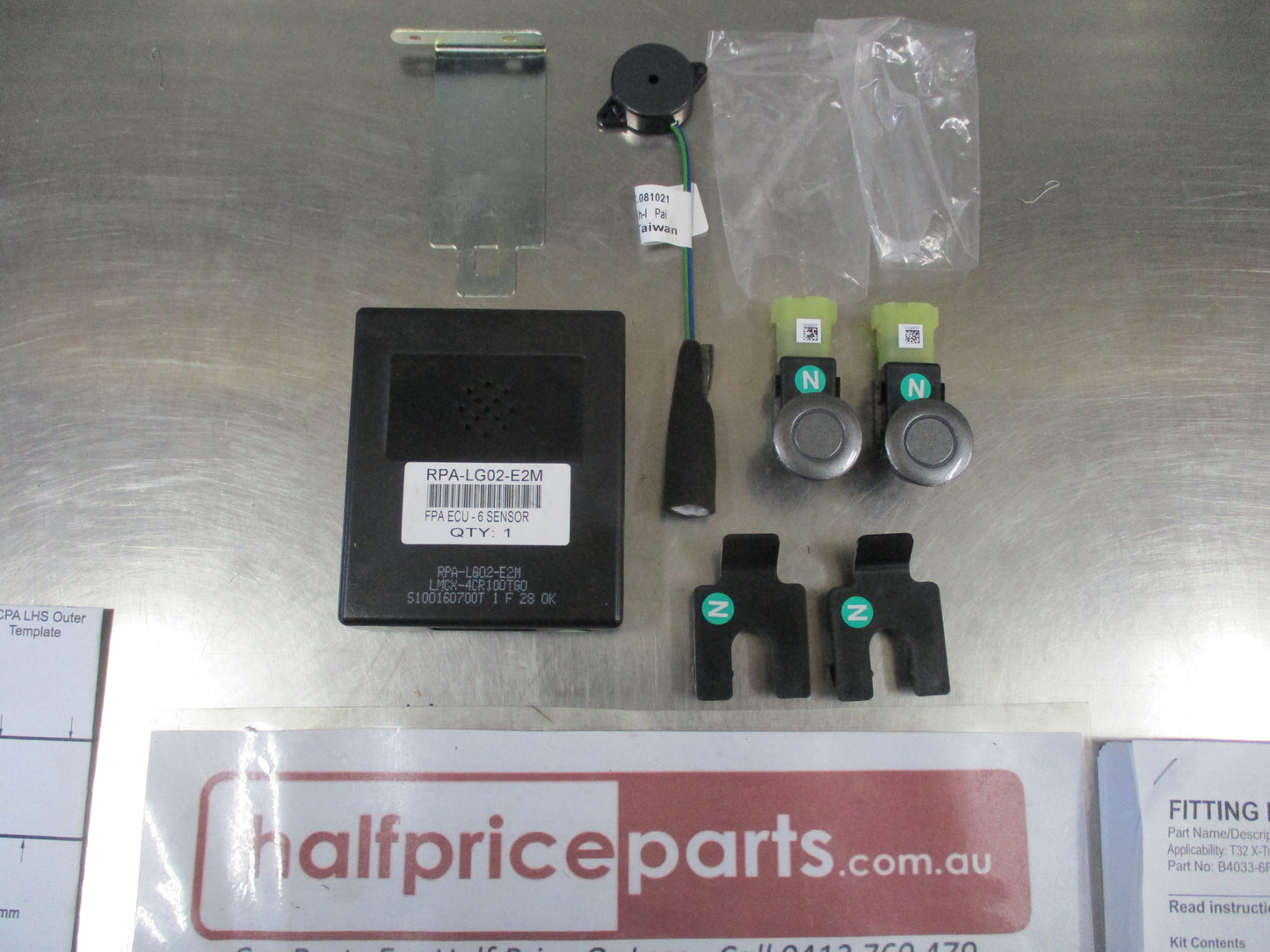 Nissan X-Trail T32 Genuine Front Corner Park Assist Kit New Part