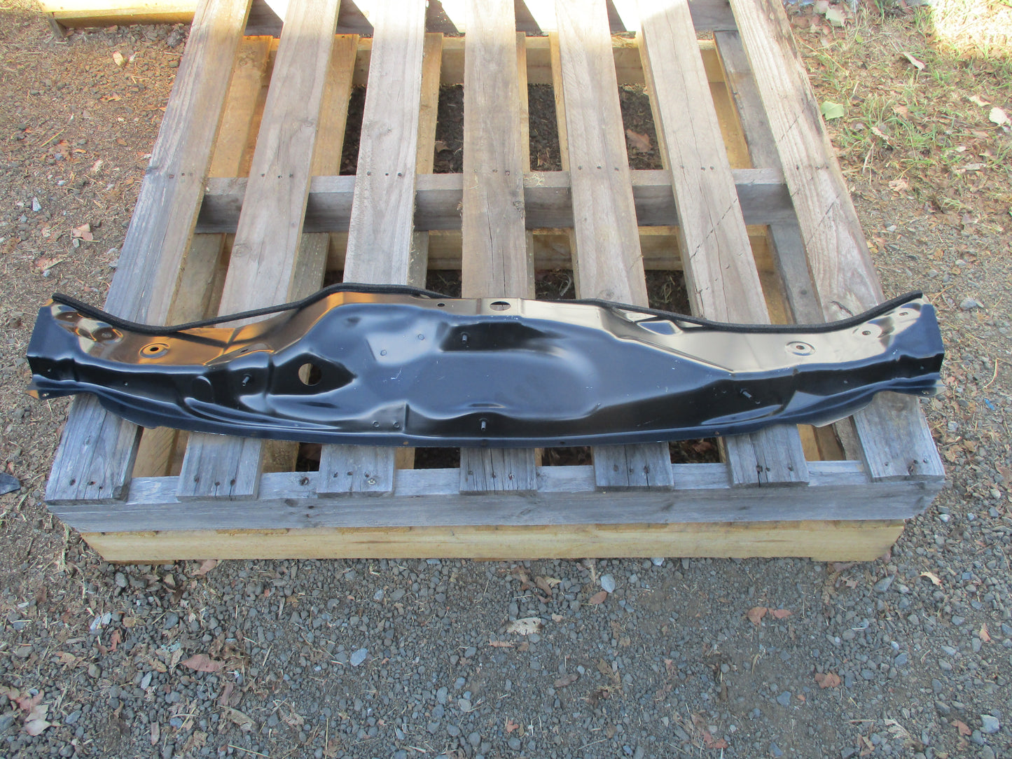Mitsubishi 380 Genuine Cowl Top Lower Panel New Part