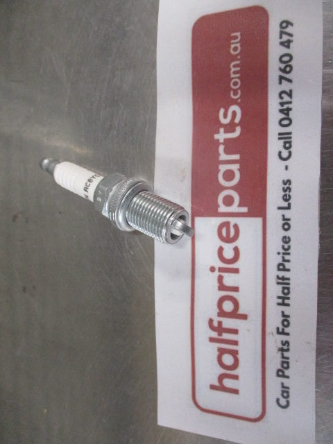 Champion Copper Plus Spark Plug Suits Mitsubishi Magna V6 New Part
