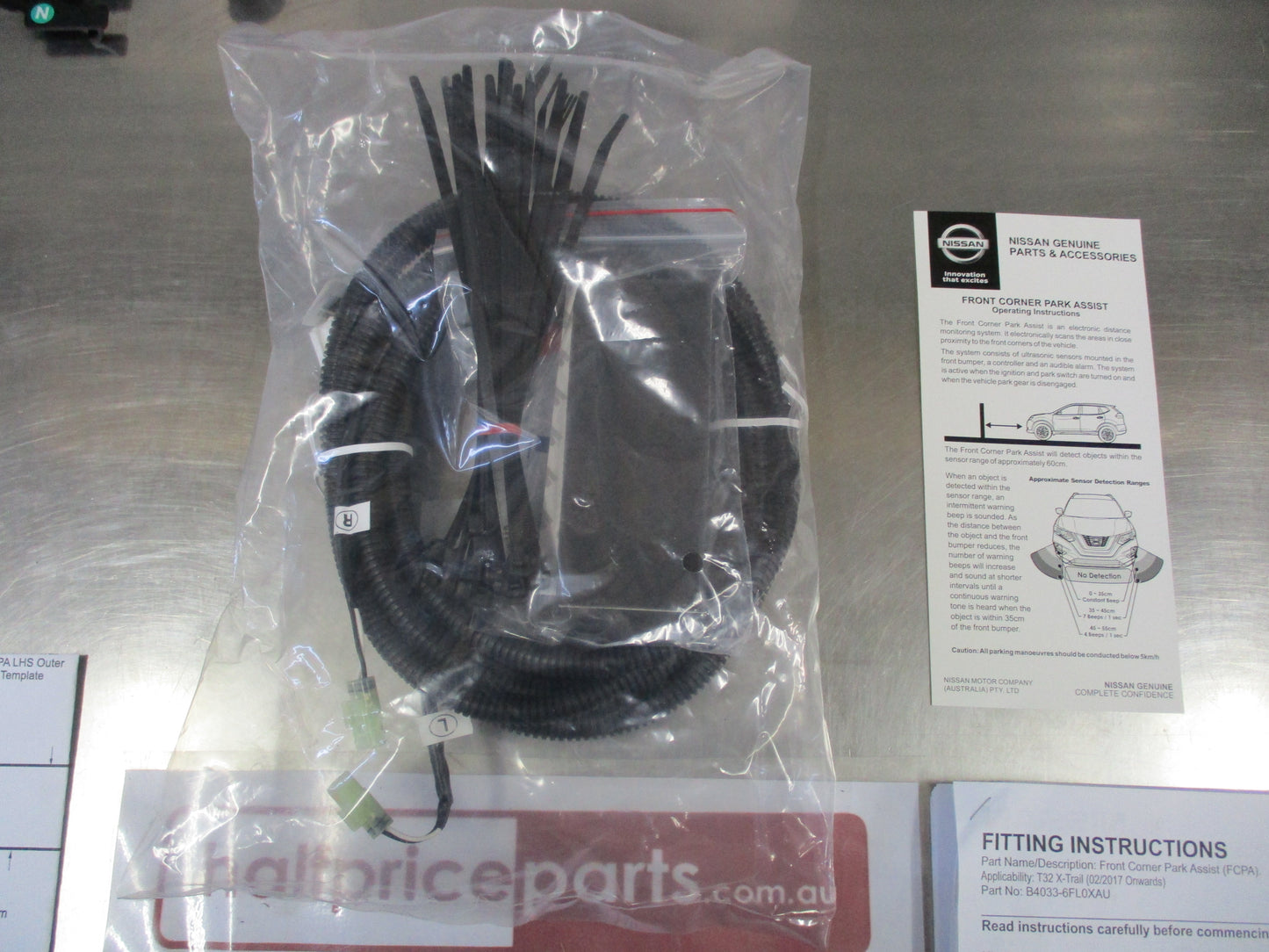 Nissan X-Trail T32 Genuine Front Corner Park Assist Kit New Part