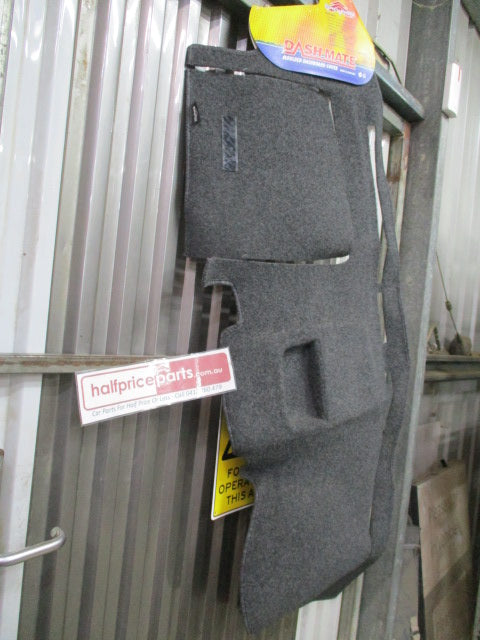 Shevron Dash Mat (Grey) Suits Holden CG Captiva 7 - New Part