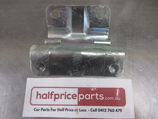 Mitsubishi Triton Genuine Rear Body Tail Gate Hinge New Part