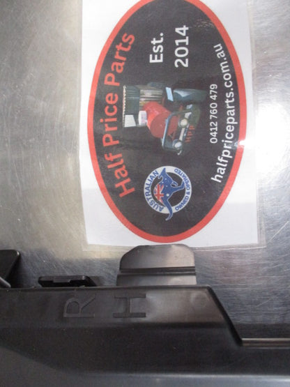 Kia Sportage Genuine Front Right Hand Air Guard New Part