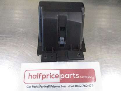 Mitsubishi Lancer/Ralliart Genuine Centre Console Ash Tray Assembly New Part