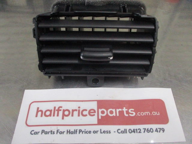 Mitsubishi Outlander Genuine Air Vent Assembly Instrument Panel New Part