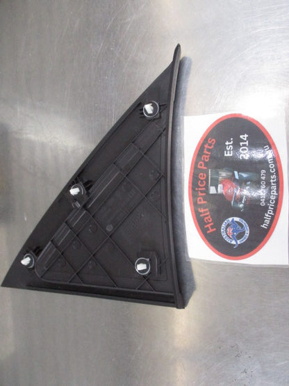 Kia Rio Genuine Left Hand Quarter Glass Garnish Trim New Part.