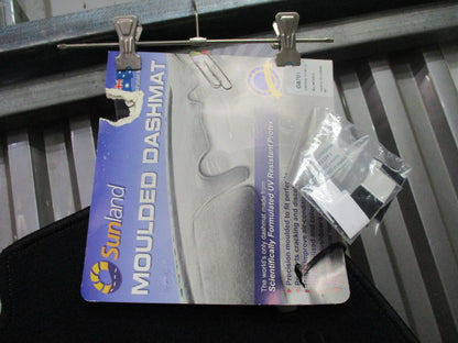 Sunland Das Mat Suits Holden CG Captiva 7 - New Part