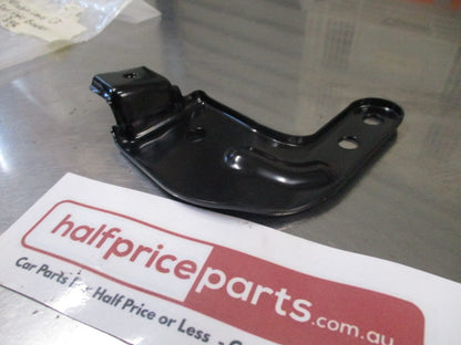 Mitsubishi Lancer Genuine Right Hand Front Guard Bracket New Part