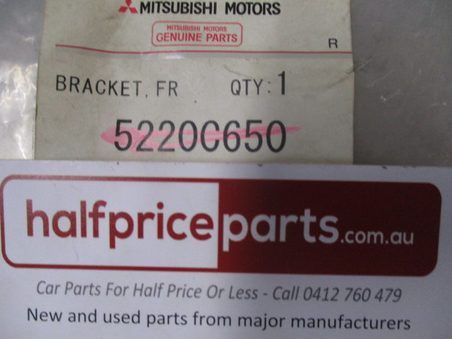 Mitsubishi Lancer Genuine Right Hand Front Guard Bracket New Part