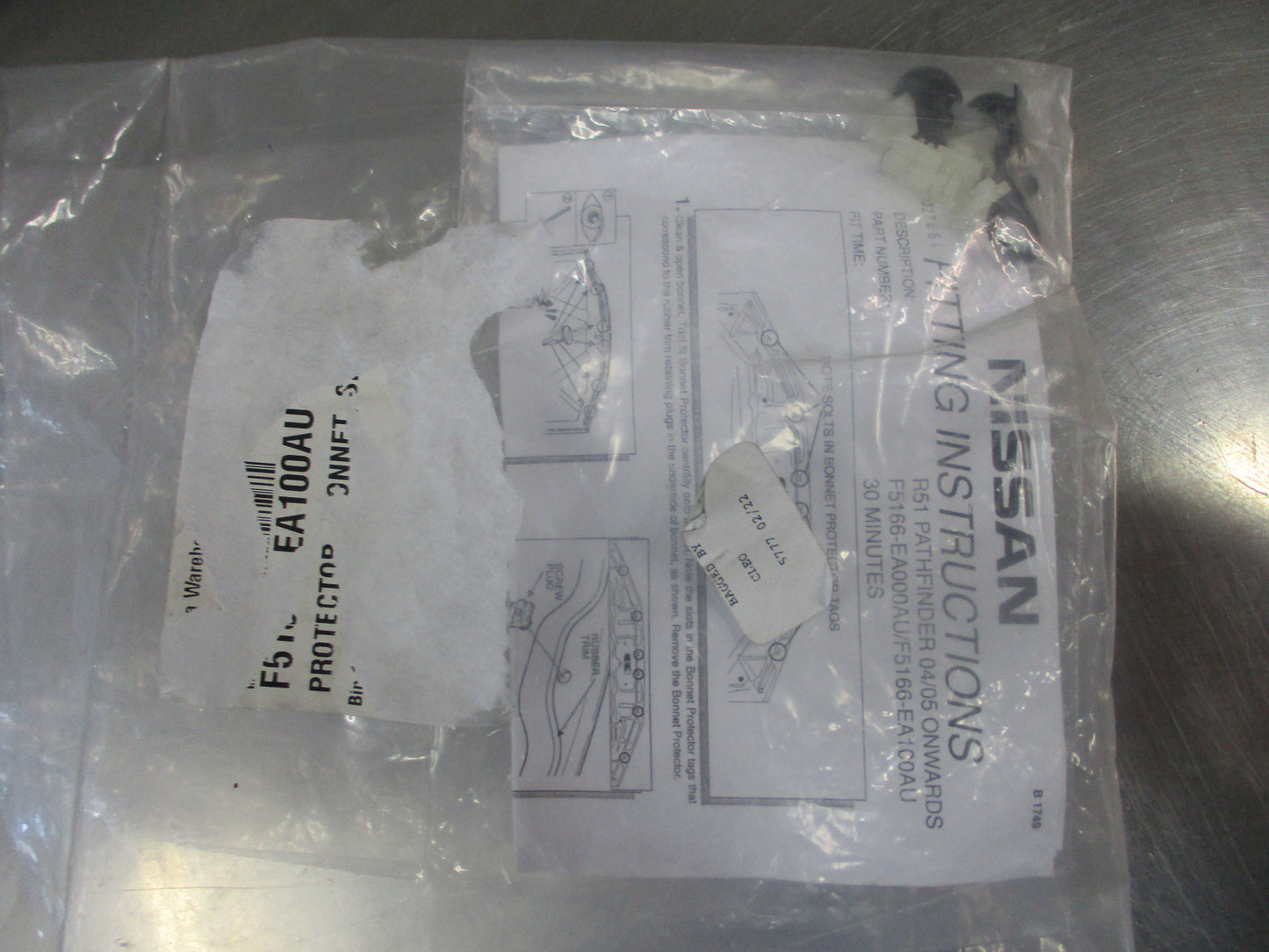 Nissan R51 Pathfinder Genuine Smoked Bonnet Protector Kit New Part