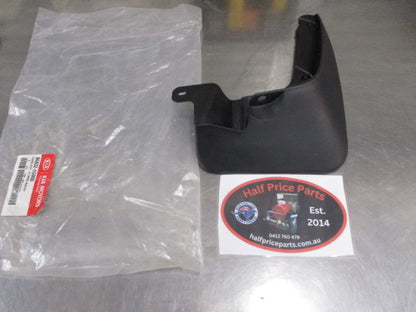 Kia Rio Genuine Right Hand Front Mud Flap (ONLY) New Part