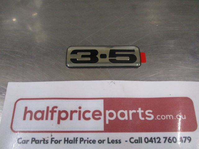 Mitsubishi Magna Genuine Front Guard Chrome 3.5 Emblem New Part