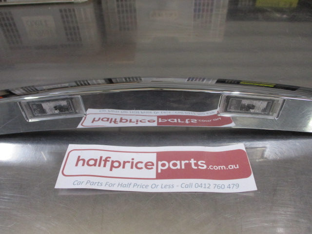 Holden Trailblazer/Colorado 7 Genuine Tail Gate Chrome Applique Number Plate Bezel New Part