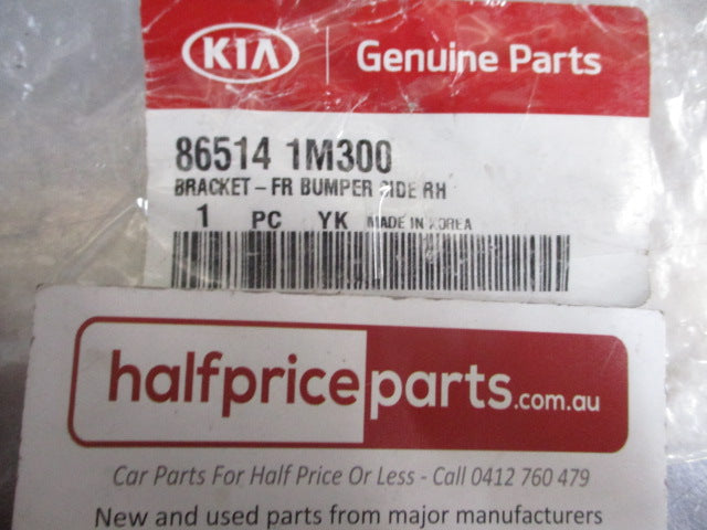 Kia Cerato Genuine Right Hand Front Bumper Side Bracket New Part