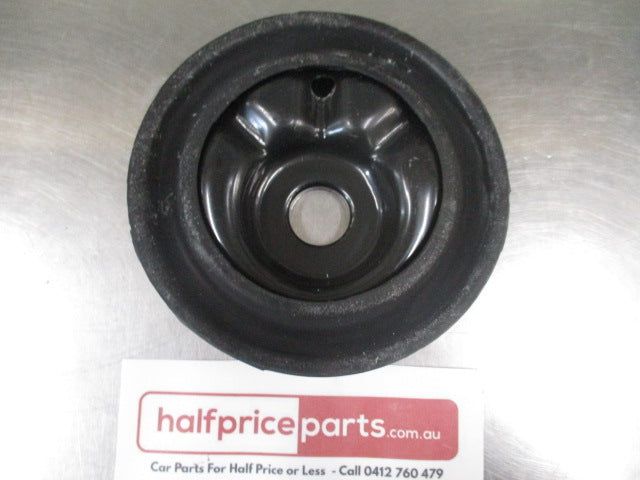Mitsubishi Lancer/Mirage Genuine Upper Front Suspension Spring Seat New Part