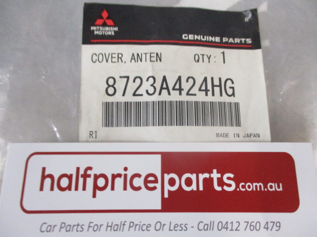 Mitsubishi Outlander Genuine Radio Antenna Cover (Factory) Silver) New Part