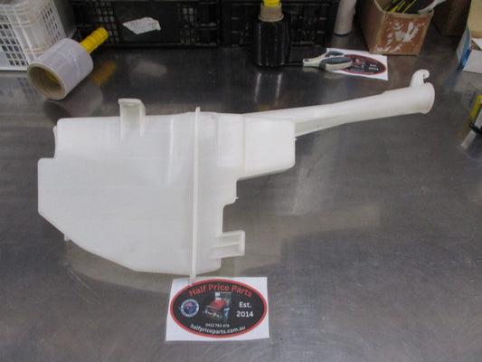 Kia Sportage Genuine Washer Reservoir ONLY New Part