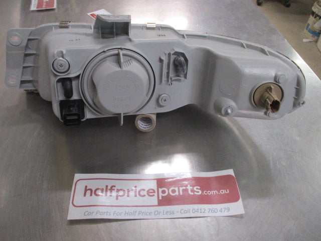 Daewoo Nubira Genuine Left Hand Front Head Light New Part