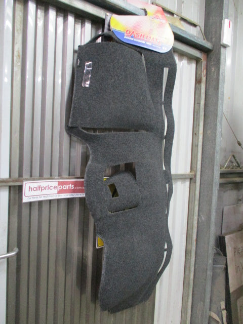 Shevron Dash Mat (Grey) Suits Holden CG Captiva 7 Series II LTZ - New Part