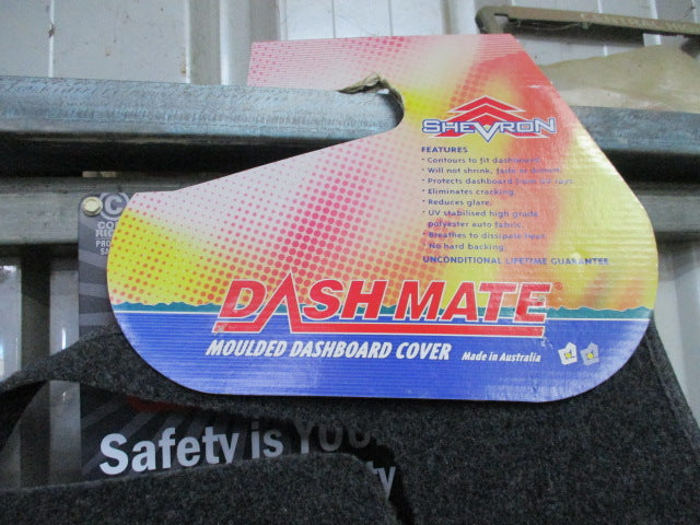 Shevron Dash Mat (Grey) Suits Holden CG Captiva 7 Series II LTZ - New Part