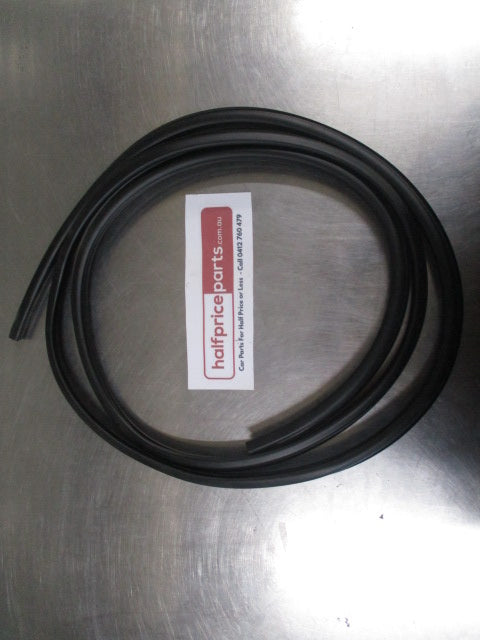Mitsubishi Triton Genuine Glass Windshield Moulding New Part